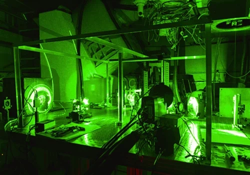 ultra intense laser system green pump light